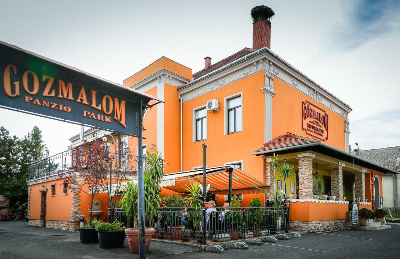 Bed and Breakfast Gozmalom Etterem Es Panzio Körmend Exterior foto